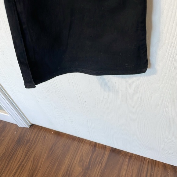 Abercrombie & Fitch NWOT Flare Black Denim Jeans with Slit Size 26 - Picture 6 of 9